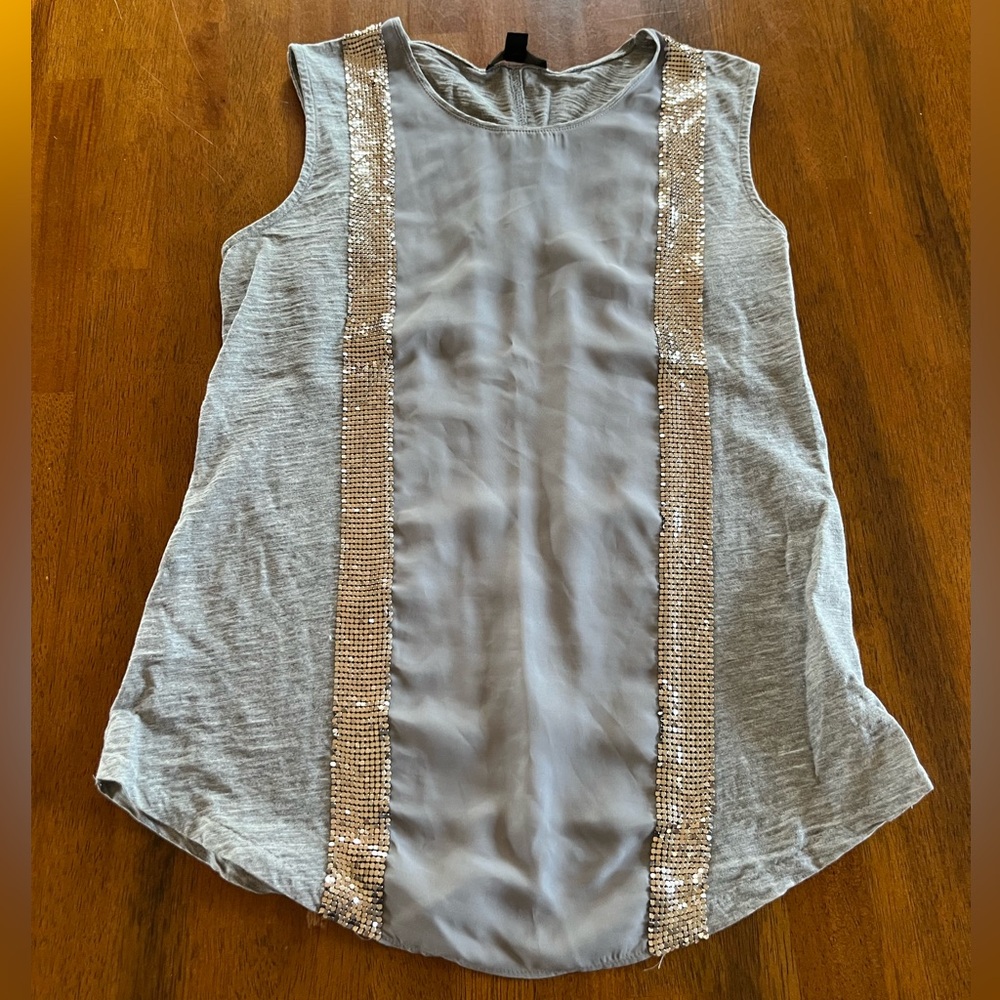 Elegant Gray Sleeveless Top with Accents